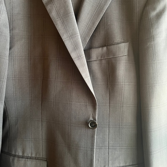 Hugo Boss grey suit 🔥 - Picture 2 of 11